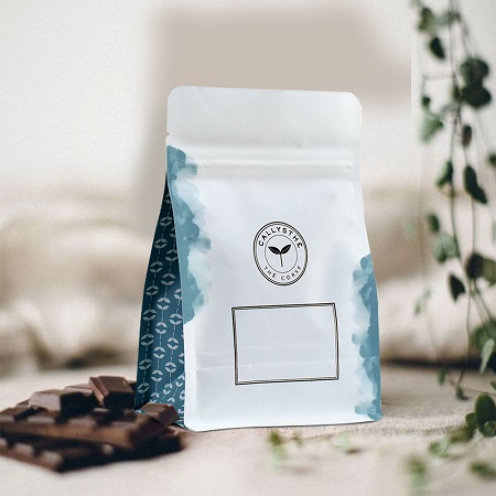 sachet de th&eacute; au caf&eacute; &agrave; fond plat