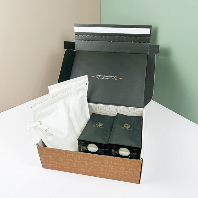 Logo UV recyclé par tache douce au toucher imprimant l'emballage de café torréfié en gros