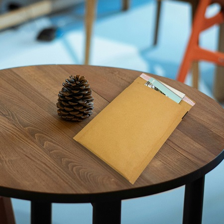enveloppes matelass&eacute;es en papier