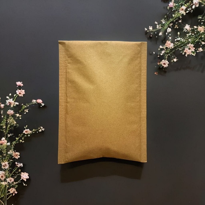 Mailer en nid d'abeille recyclable