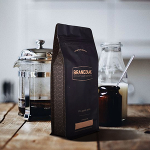 Sac d'emballage de café kraft noir mat biodégradable