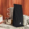 Sac à fond plat recyclable noir mat écologique de taille personnalisée pour le café et le thé biologiques