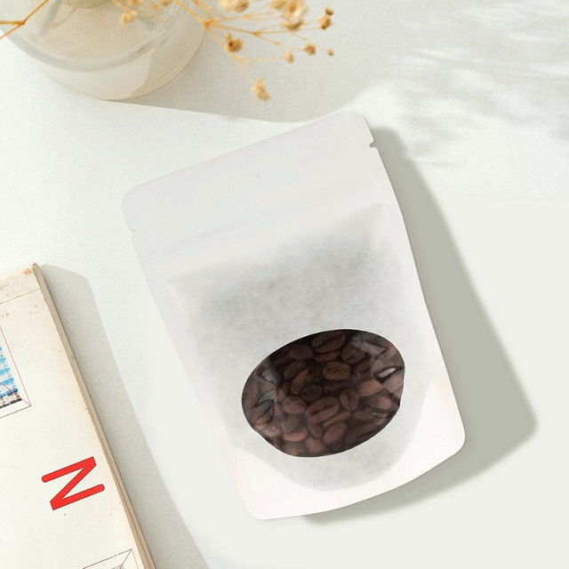 Le meilleur design minimaliste tient les pochettes d'emballage de café avec fermeture à glissière et valve