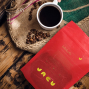 Gravure en gros imperméable à l'eau de catégorie comestible imprimant le sac de café de tirette de papier de riz rouge compostable