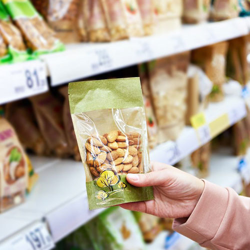 Pourquoi les emballages recyclables de fruits secs et de noix coûtent plus cher